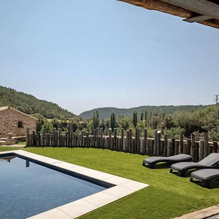 La Torreta D'Olius Villa Exterior photo